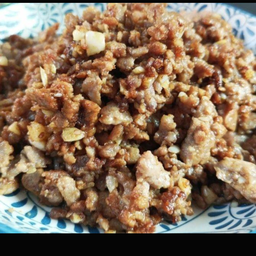 ข้าวหมูสับกระเทียม