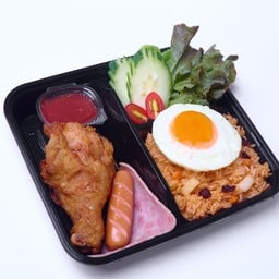 เมนูพิเศษ ข้าวผัดอเมริกัน