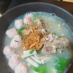 ก๋วยจั้บญวนอุบลเส้นสดคุณปัน