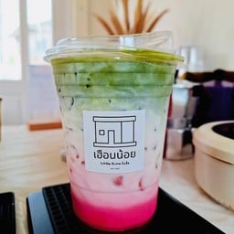 เฮือนน้อย คาเฟ่