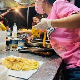 โรตีตบ เเยกวัดมงคลเศรษฐี