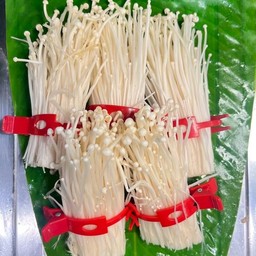 เห็ดเข็มทอง