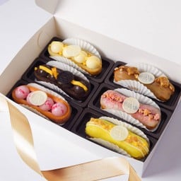 Signature Patisserie Gift Box 6 pcs
