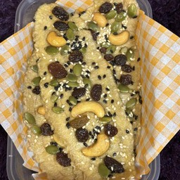 กล้วยหนึบรวมธัญพืชอบเนย