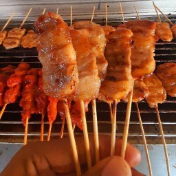 หมูปิ้งป้าปุ๊(โบราณ/นมสด) สุขาภิบาล5