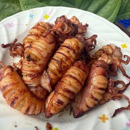 หมึกไข่แดดเดียว