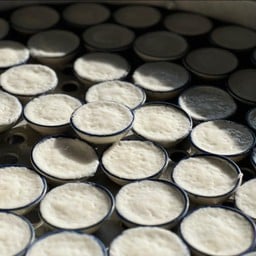 ขนมถ้วยใบเตยมะพร้าวอ่อน