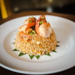 018 ข้าวผัดกุ้ง