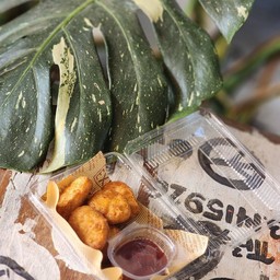 นักเก็ต 6 ชิ้น