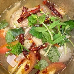 ต้มปลาทับทิมใส่ใบอังออม