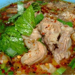 ต้มแซ่บเนื้อเปื่อย