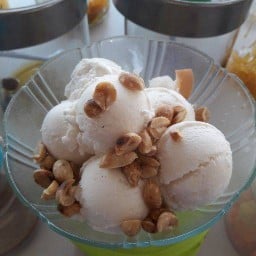 ร้านมหาชัยไอศครีม(ซอยสุกัญญา)
