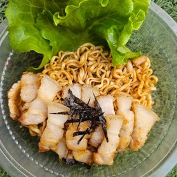 มาม่าหมาล่า