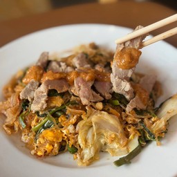 002 สุกี้แห้ง เนื้อ