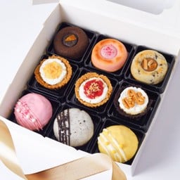 Mini Patisserie Gift Box 9 pcs