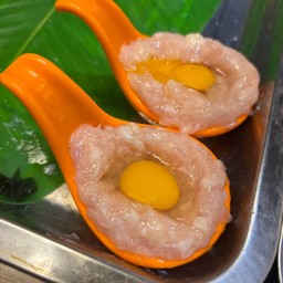 ไก่ลาวา (ไก่เด้ง+ไข่นกกระทา)