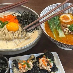 🥢 หว่อ อ้าย หมี่ (wǒ ài mì) ฮาลาล เส้นหมี่ไก่ย่าง