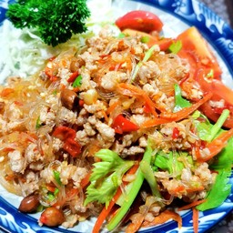 ยำวุ้นเส้นโบราณ