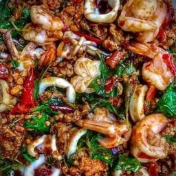 ข้าว+ กะเพรารวมมิตร