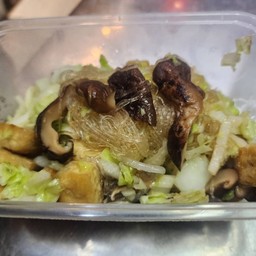 Stir Fried Glass Noodles With Tofu