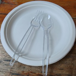 ชุดจาน-ช้อน-ส้อม