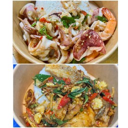 Set ชุด กะเพราทะเลราดข้าว คู่ ปลาอินทรีย์ผัดฉ่าราดข้าว