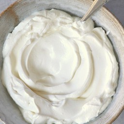 Whole spoon yogurt