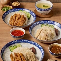 ข้าวมันไก่คุณแป้ง รามคำแหง 164