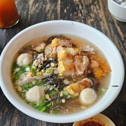 เหลาหร่ายรวมหมู(เกาเหลา)