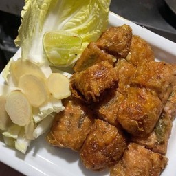 แหนมทอดเจ