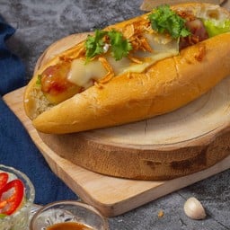 สะเต๊ะด็อกอาซ้อ Satay Hot Dog (ตัวไส้กรอกเป็นหมูล้วนไร้แป้ง)