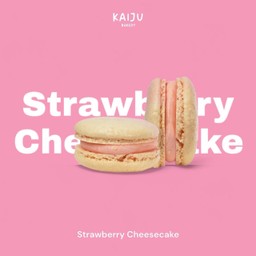Strawberry Cream Cheese Macaron