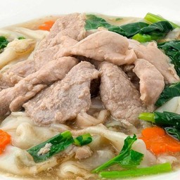 ราดหน้าหมู