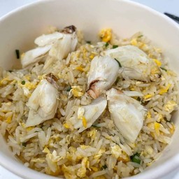 ข้าวผัดปู