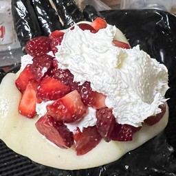 Strawberry mochi cream cheese