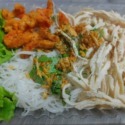 เส้นหมี่ไก่ฉีก ชุดสบายท้อง (ไม่มีหมูกระจก)