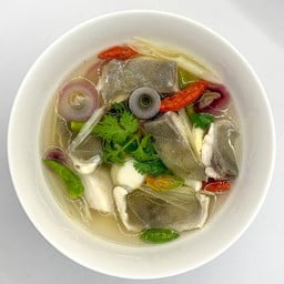 ต้มยำปลาจะละเม็ดดำ