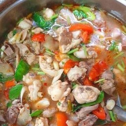 ต้มส้มไก่