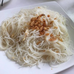 หมี่ ลวก