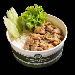 ข้าวราดไก่กระเทียมพริกไทย