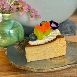 Basque cheesecake