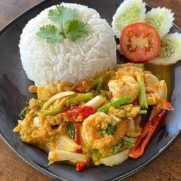 ข้าวผัดผงกะหรี่