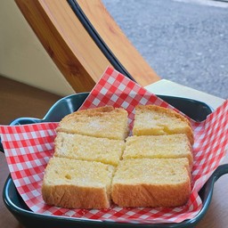 ขนมปัง เนย&นม