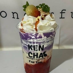 สตรอว์เบอร์รีเผือกมิ้ลค์