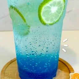 กาแฟริมทาง พีทีไอ