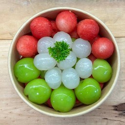 Lady Fruits ผลไม้สดพร้อมทาน