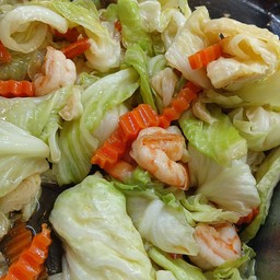 กะหล่ำปลีผัดกุ้ง