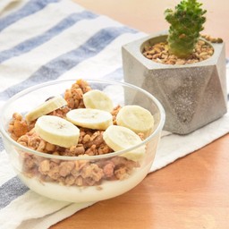 Granola Yogurt