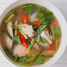 ต้มยำไก่