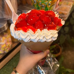 เครปโคตรวิป สตอว์เบอร์รี่เชื่อม